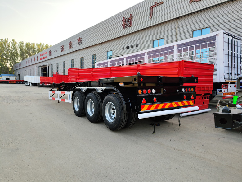 集装箱骨架半挂车